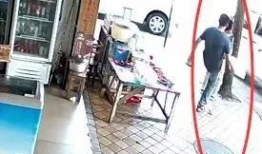 男孩尿尿视频,捕捉童真瞬间